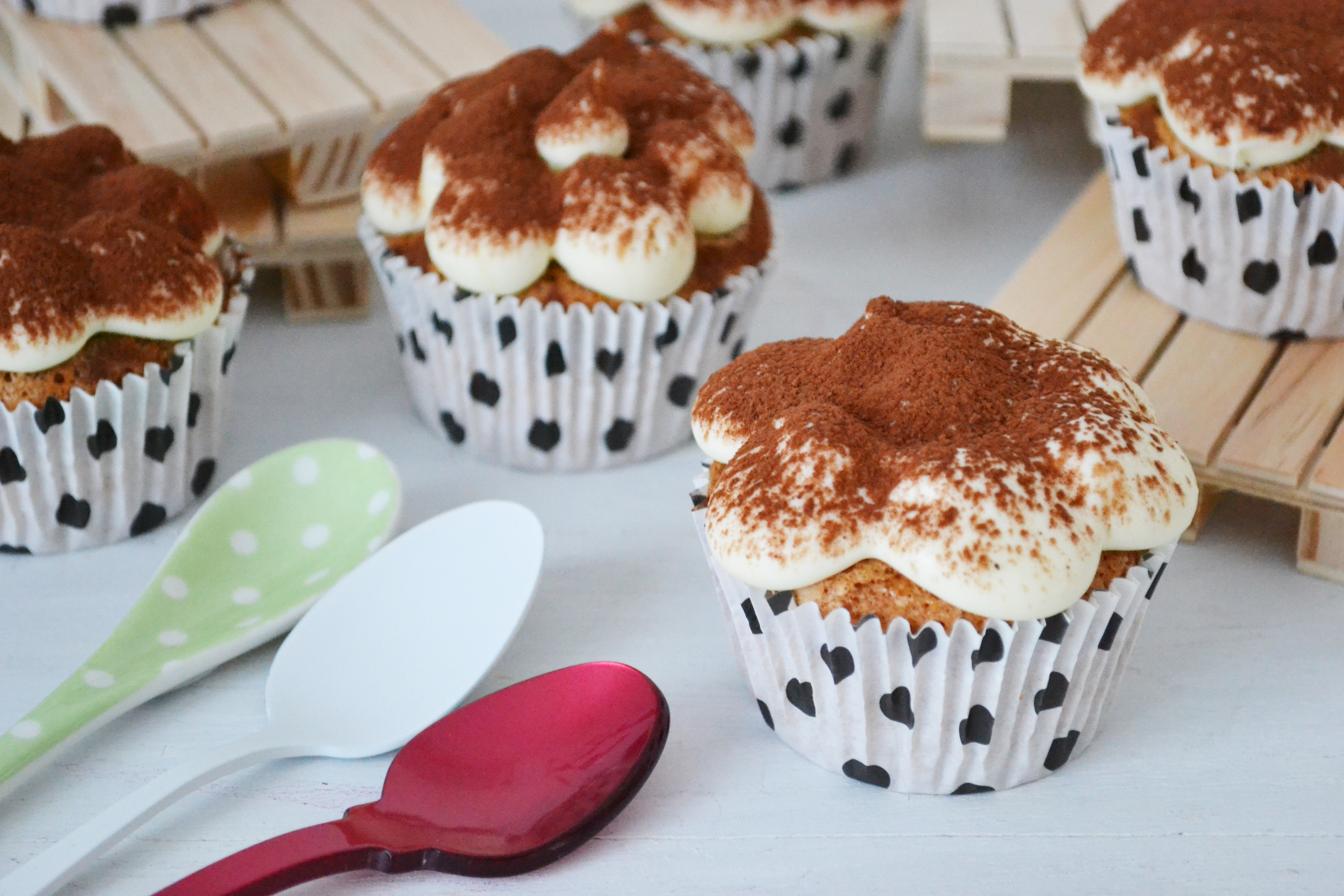 CUPCAKES DE TIRAMISÚ